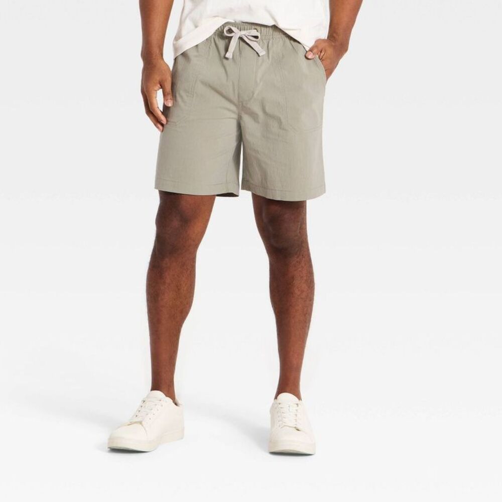 Men's 7" Trek Pull-On Shorts - Goodfellow & Co Green M